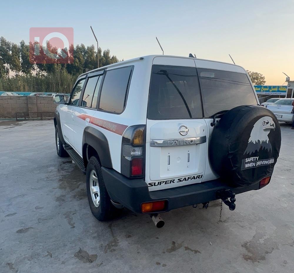 نيسان باترول